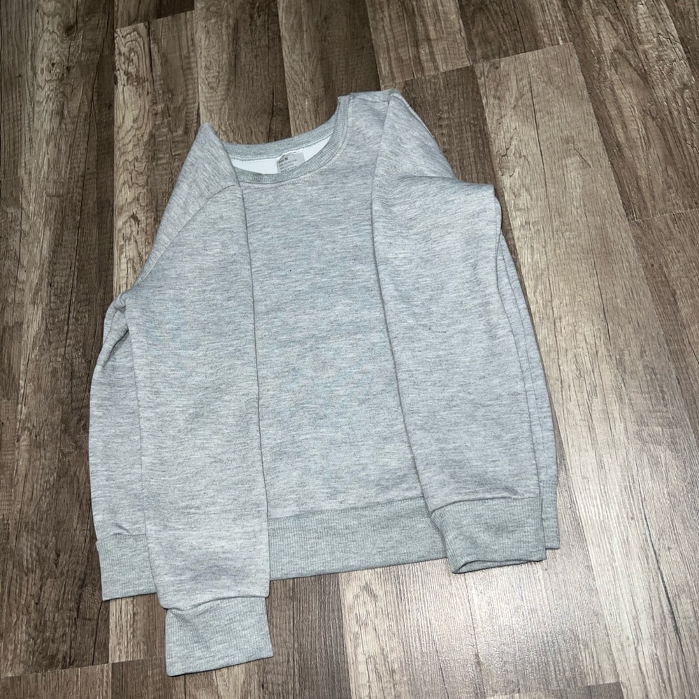 Real essentials sweater - Picture 2 of 2